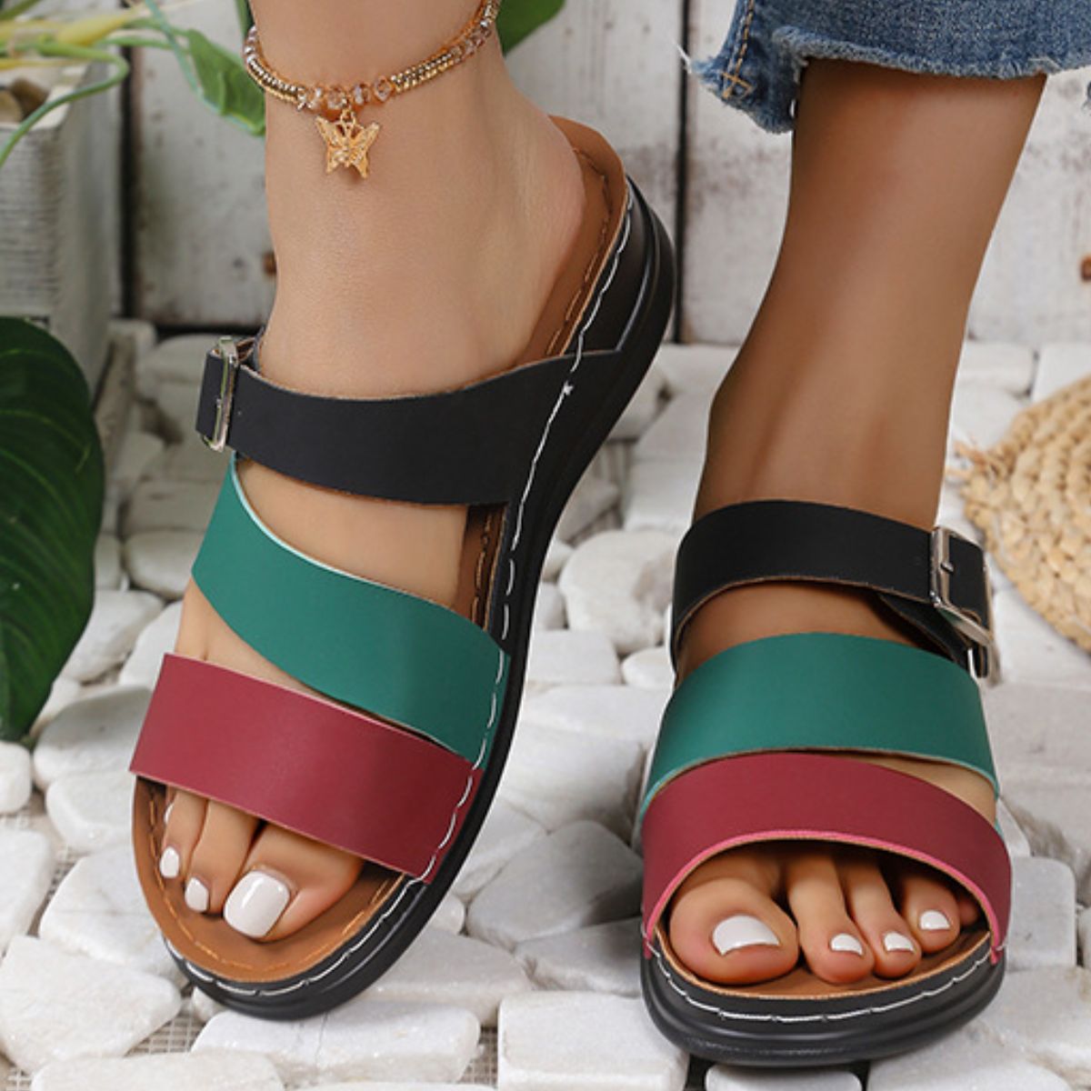 Color Block Adjustable Buckle Comfort Sandals