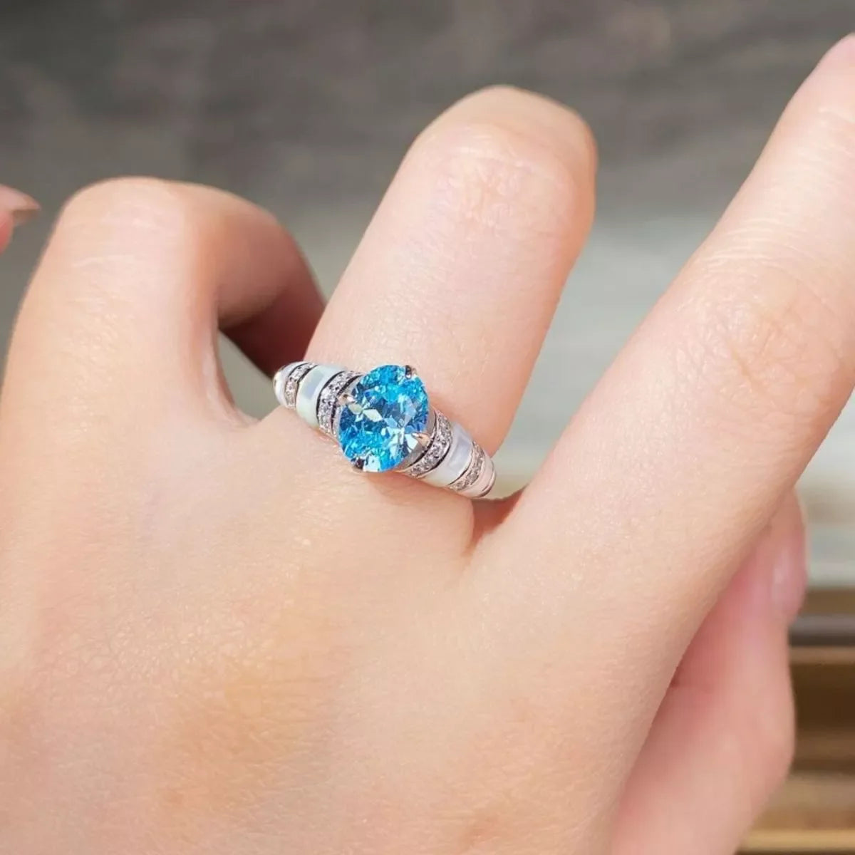 925 Sterling Silver Zircon Geometric Ring