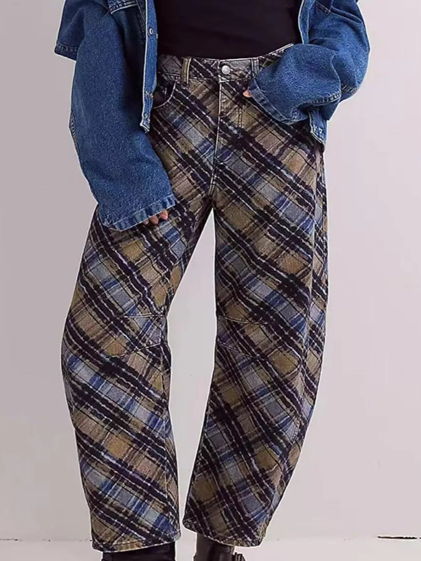 Printed Wide-Leg Jeans