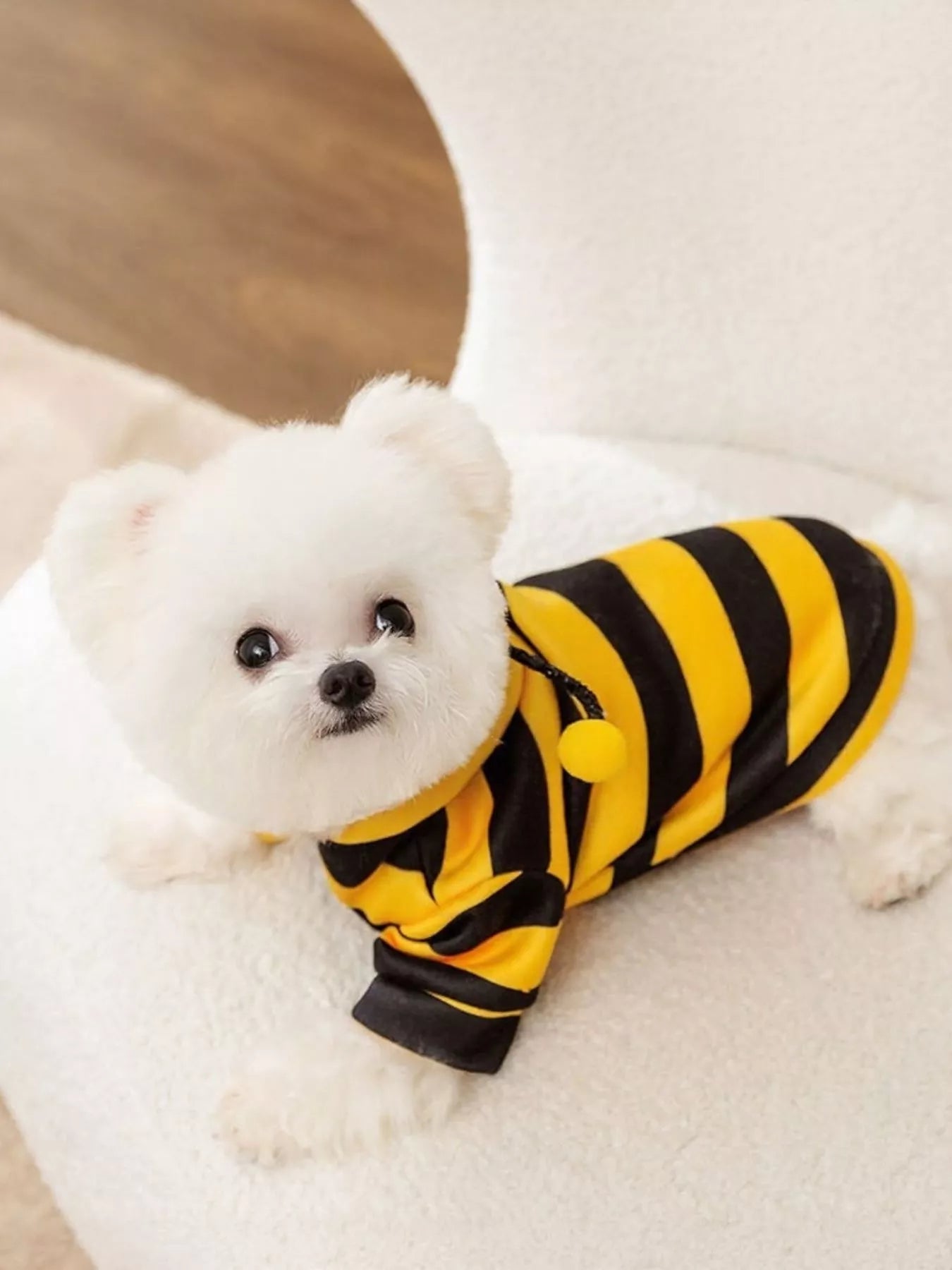 Soft Warm Pet Hoodie – Stretchy Polyester