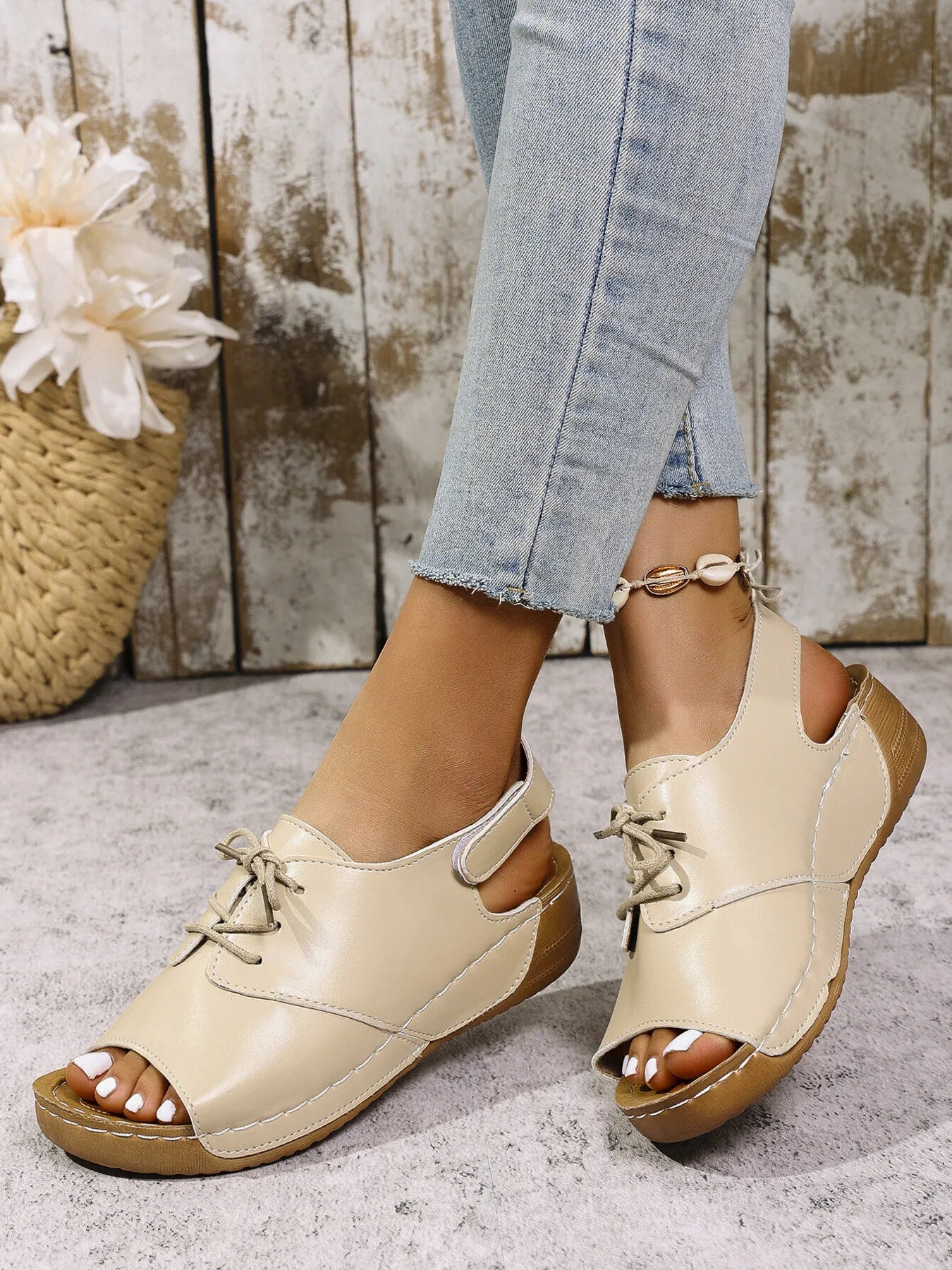 Casual Peep Toe Lace-up Comfort Sandals