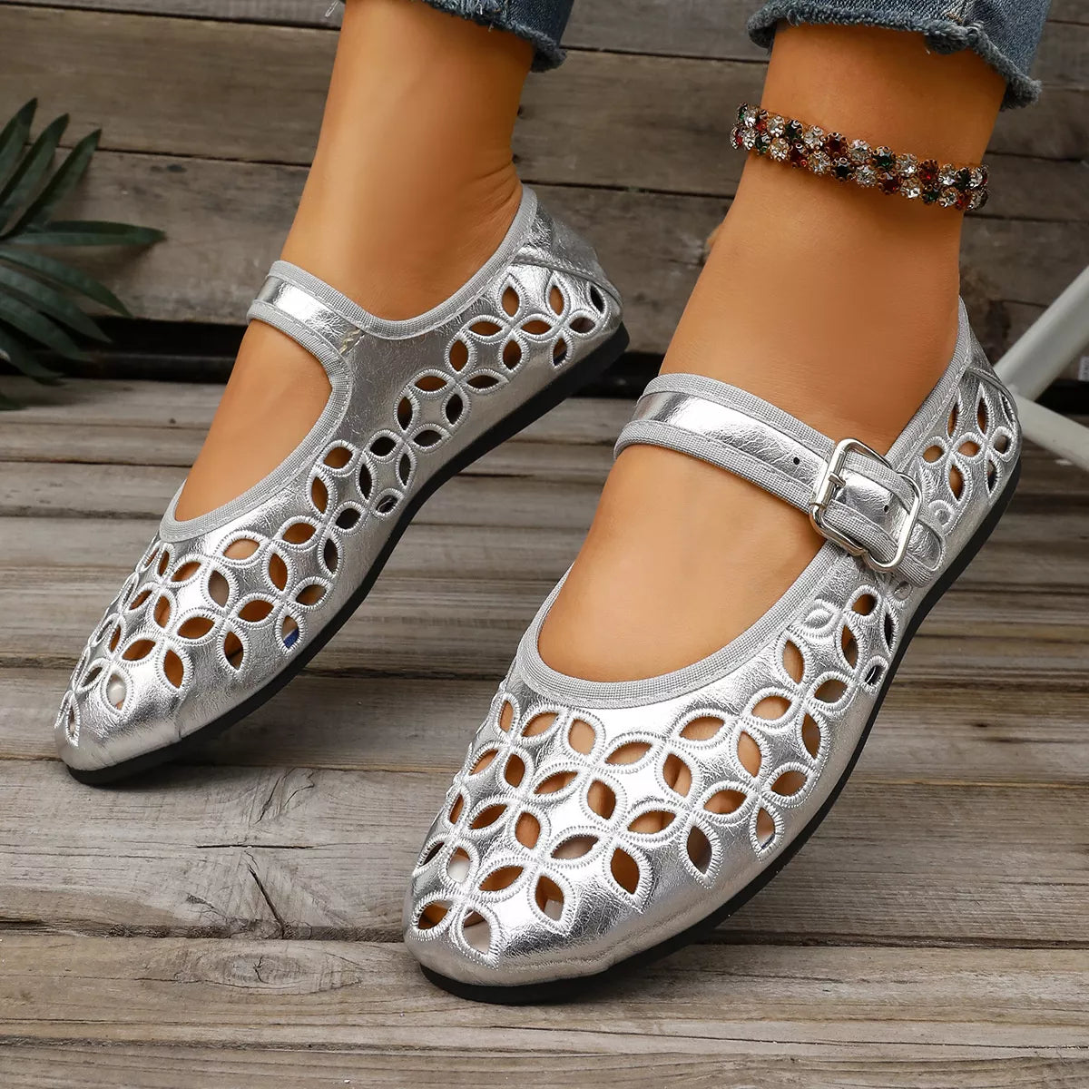 Round Toe Cutout Slip-Ons