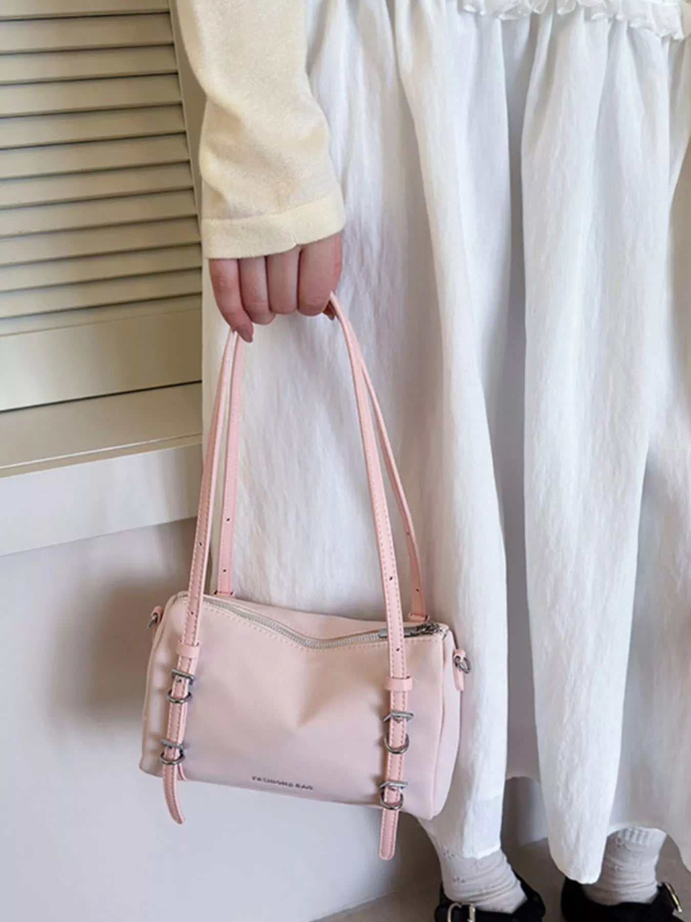 Buckle Detail Shoulder Bag