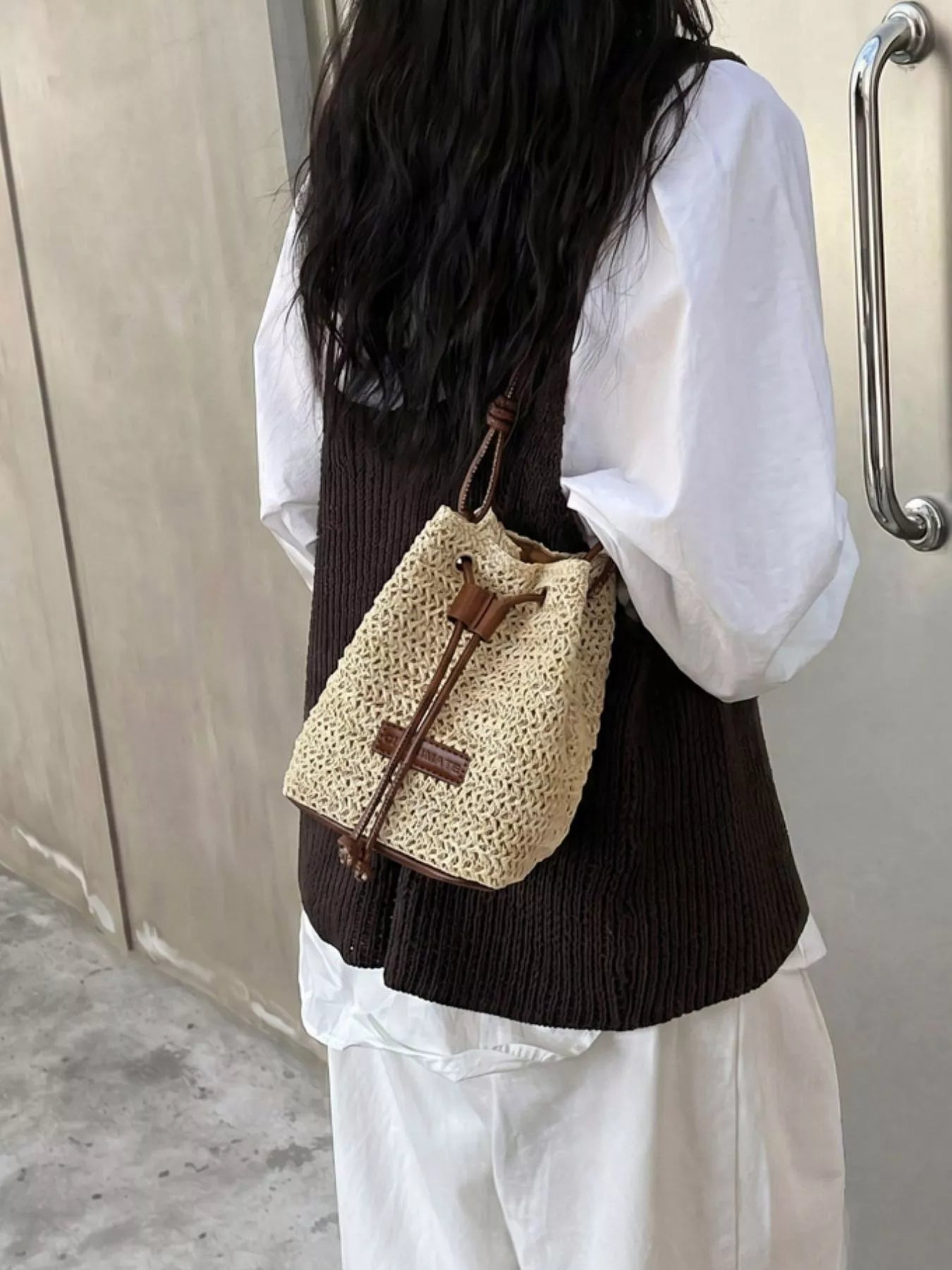 Straw Bucket Crossbody Bag