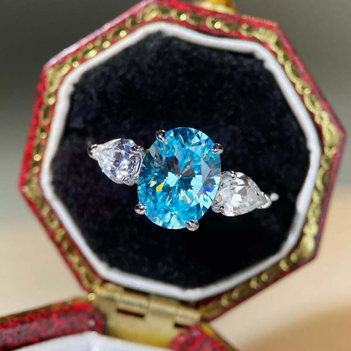 925 Sterling Silver Zircon Oval Ring
