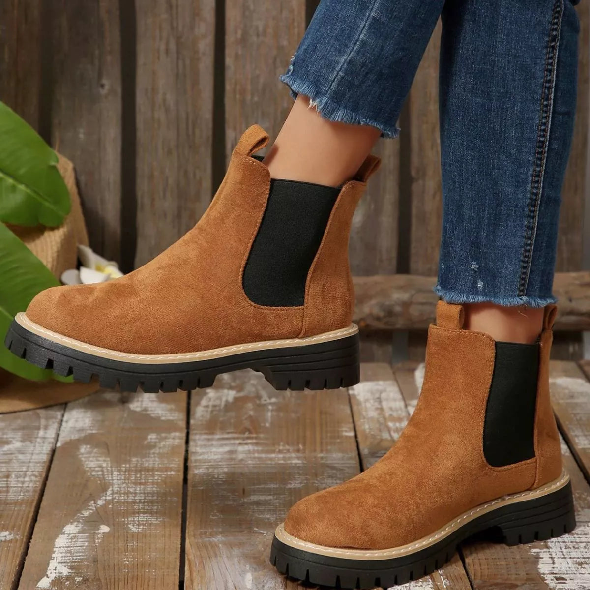 Round Toe Block Heels Boots