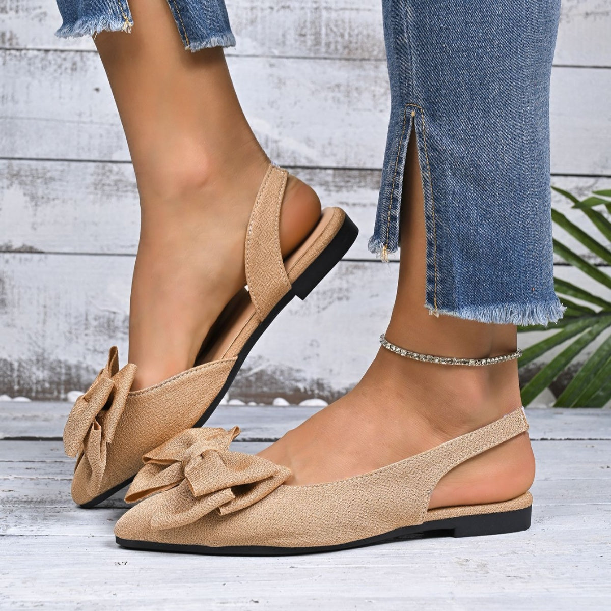 Bow Point Toe Slingback Sandals