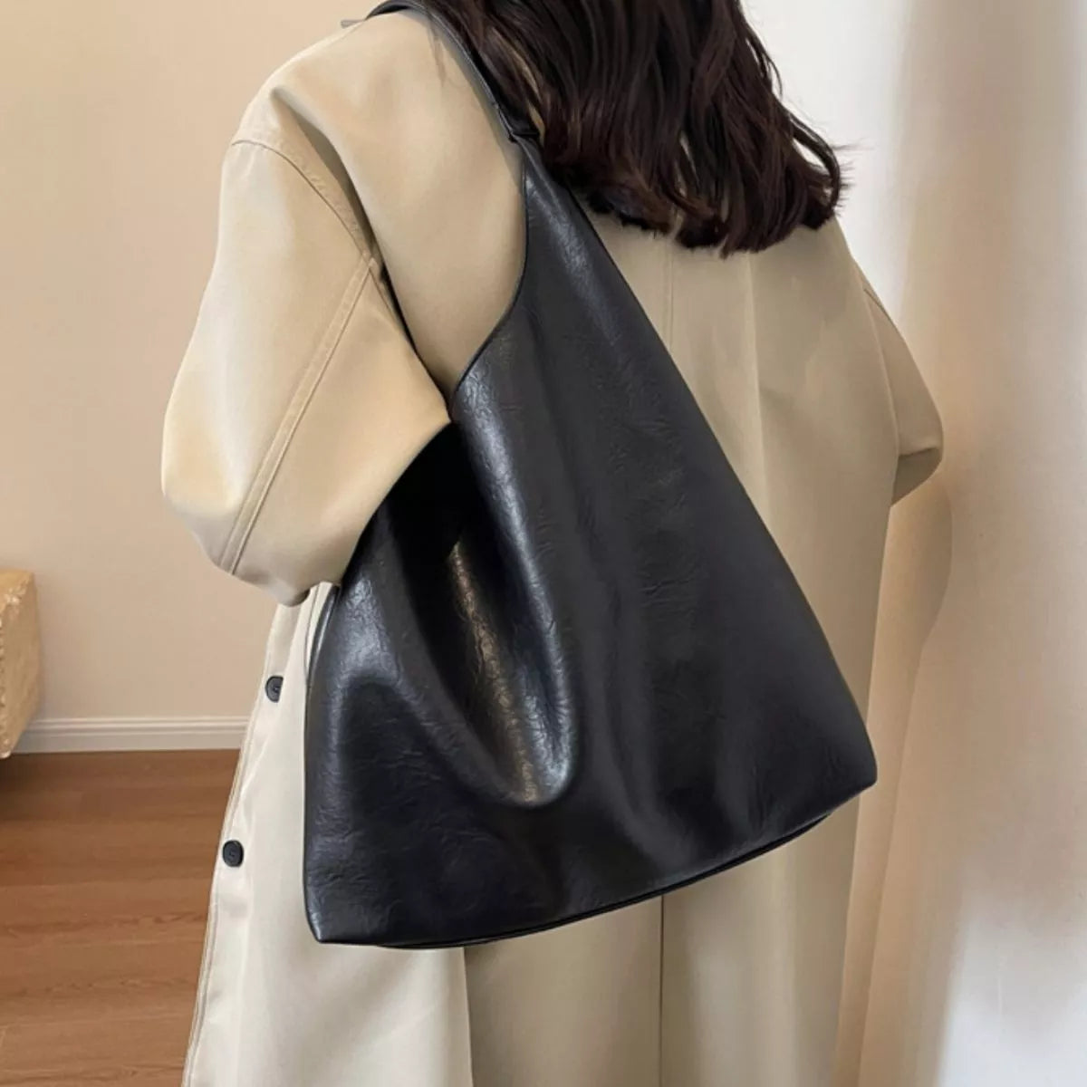 Lightweight Leather Tote Bag
