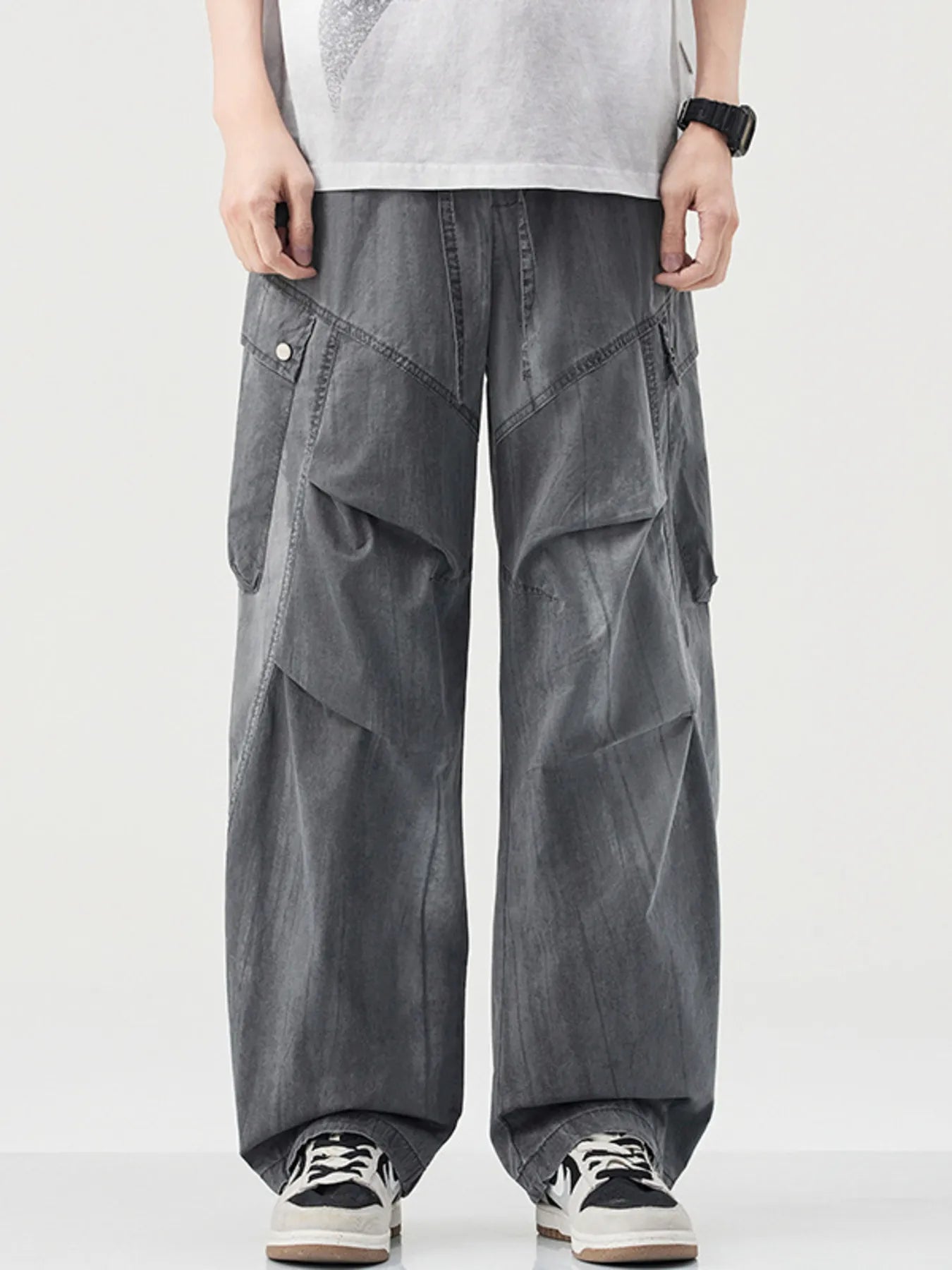 Men's Loose Fit Cargo Pants