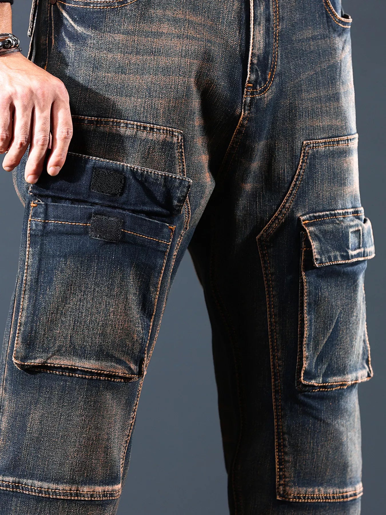 Men's Vintage Wash Cargo Jeans