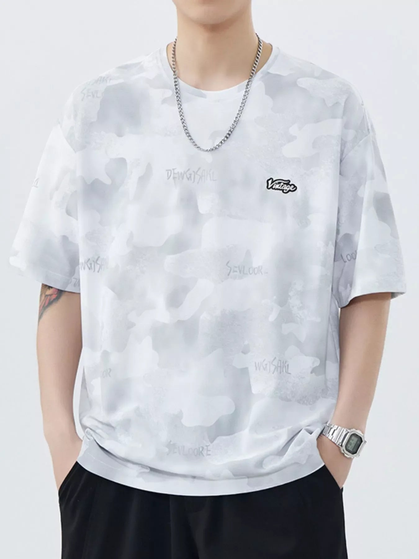 Men's Plus Size Round Neck Relaxed Fit T-Shirt