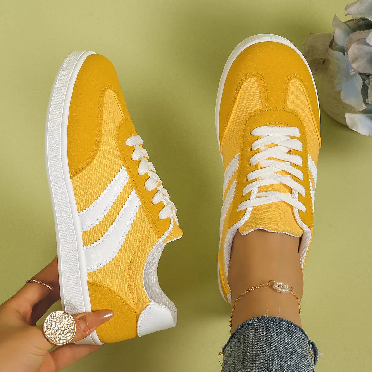 Casual Striped Flats Sneakers