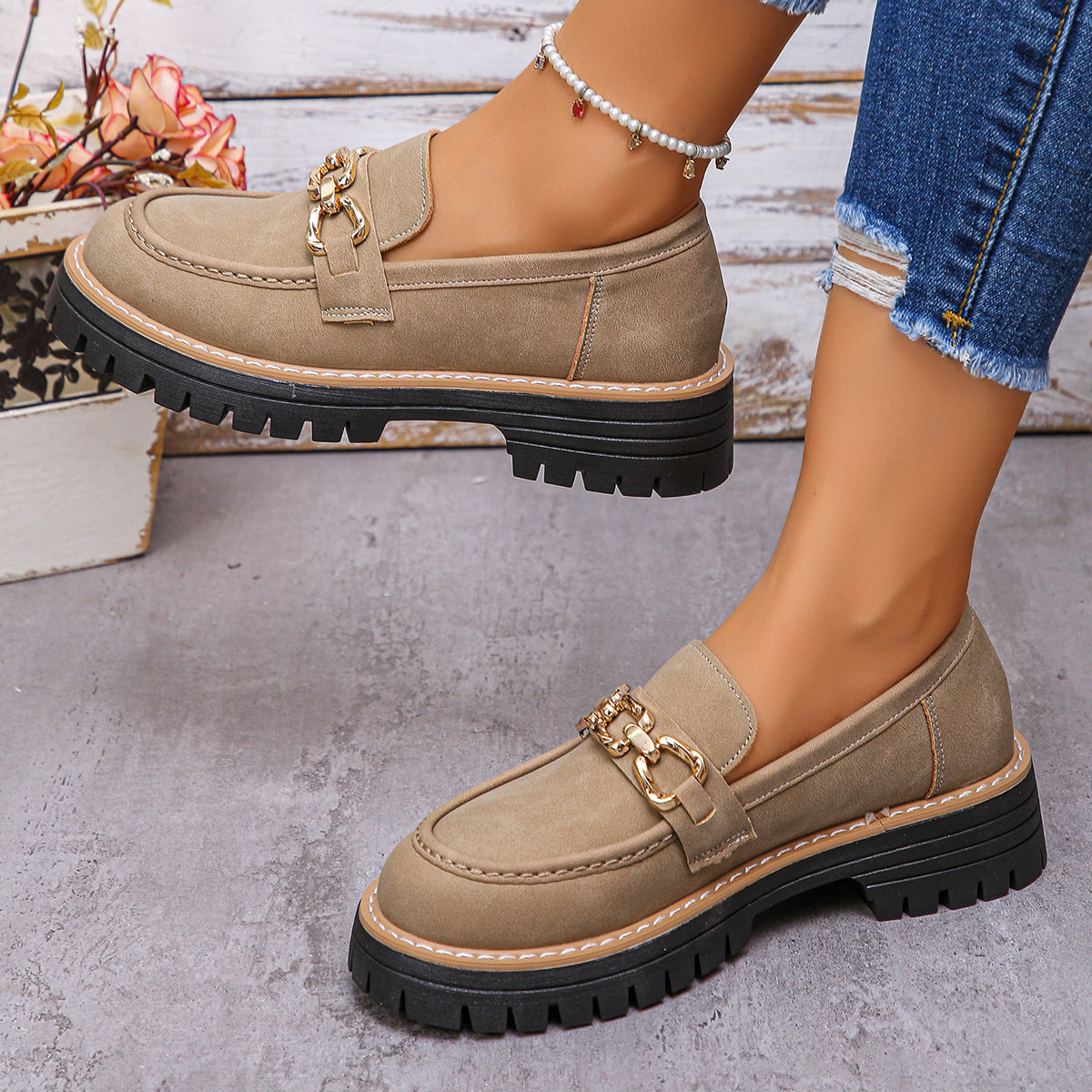 Women's British-Style Chunky Block Heel Low-Top Shoes