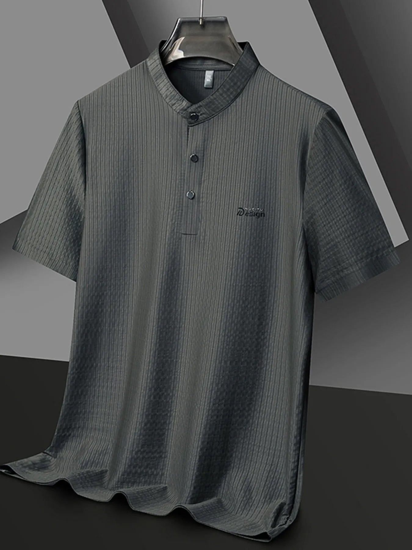 Men's Plus Size Textured Button Detail Short Sleeve Top