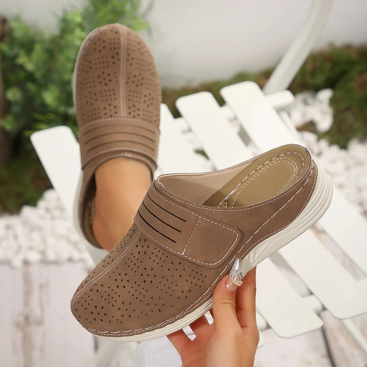 Round Toe Wedge Sandals