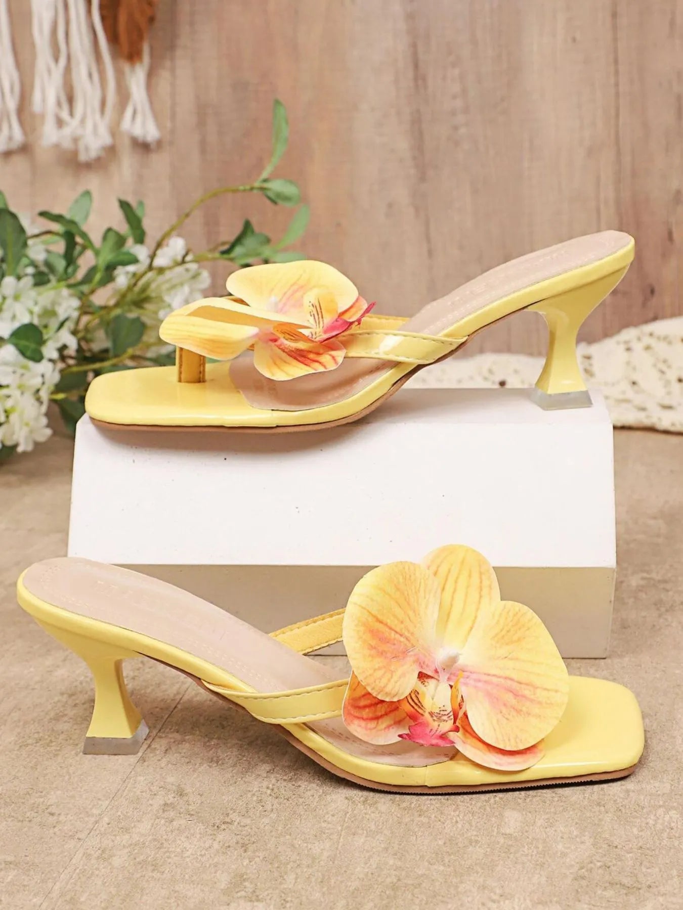 Floral Bow Flip Flop Sandals