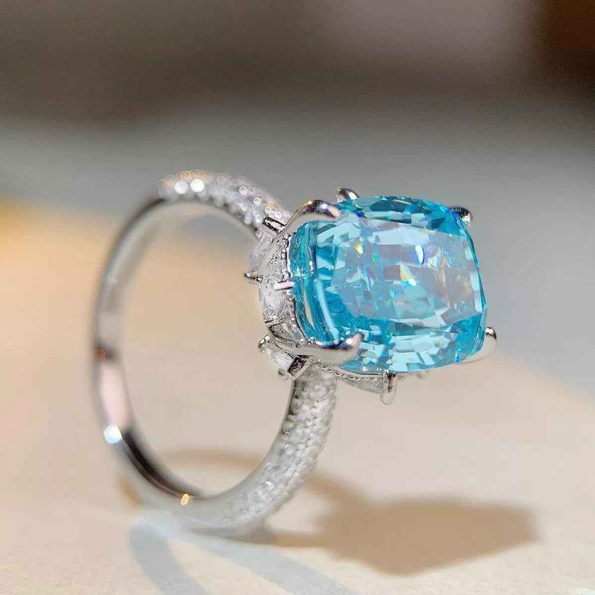 925 Sterling Silver Zircon Ring