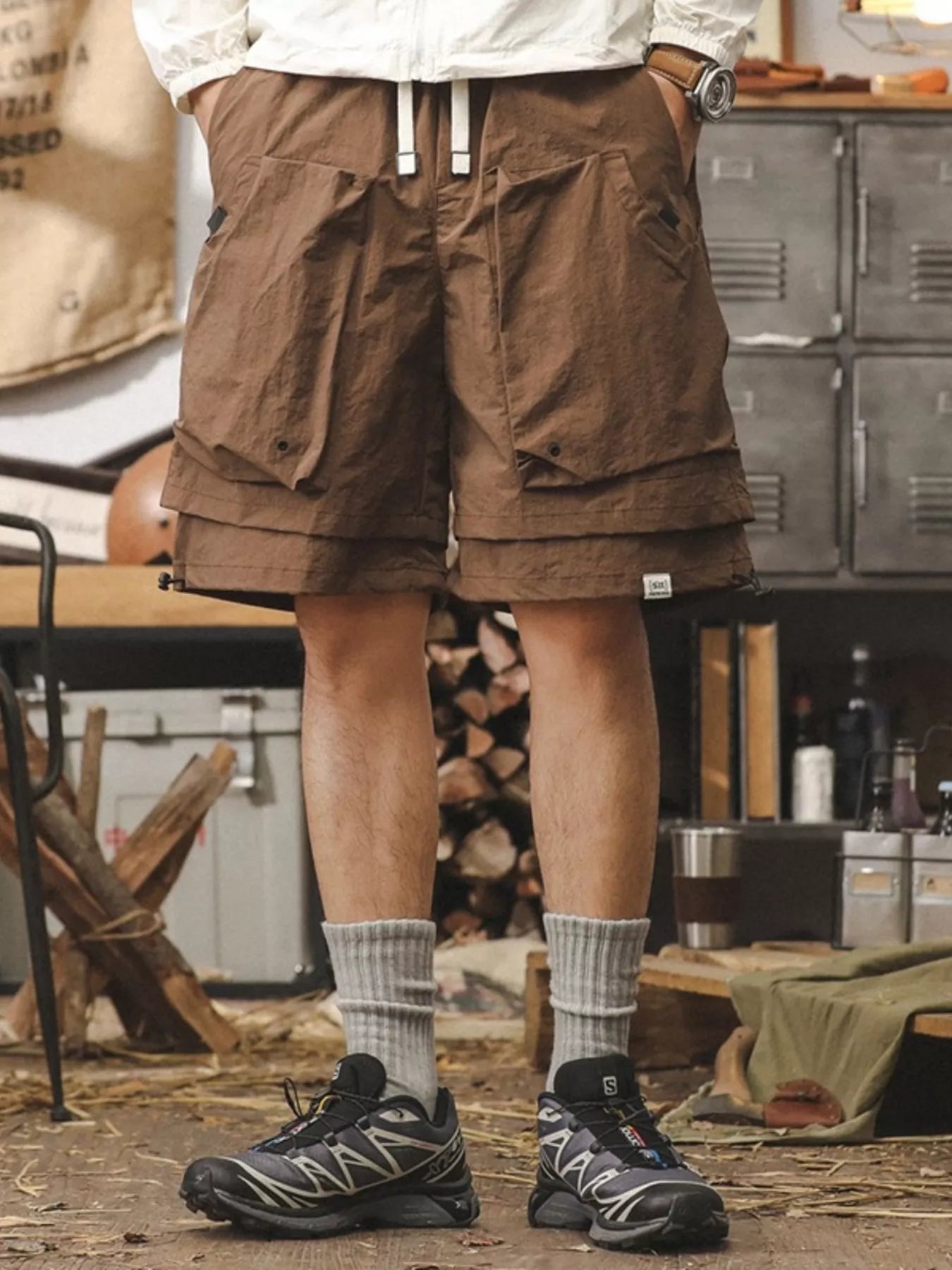 Men's Plus Size Multiple Pocket Layered Cargo Shorts with Drawstring Hem