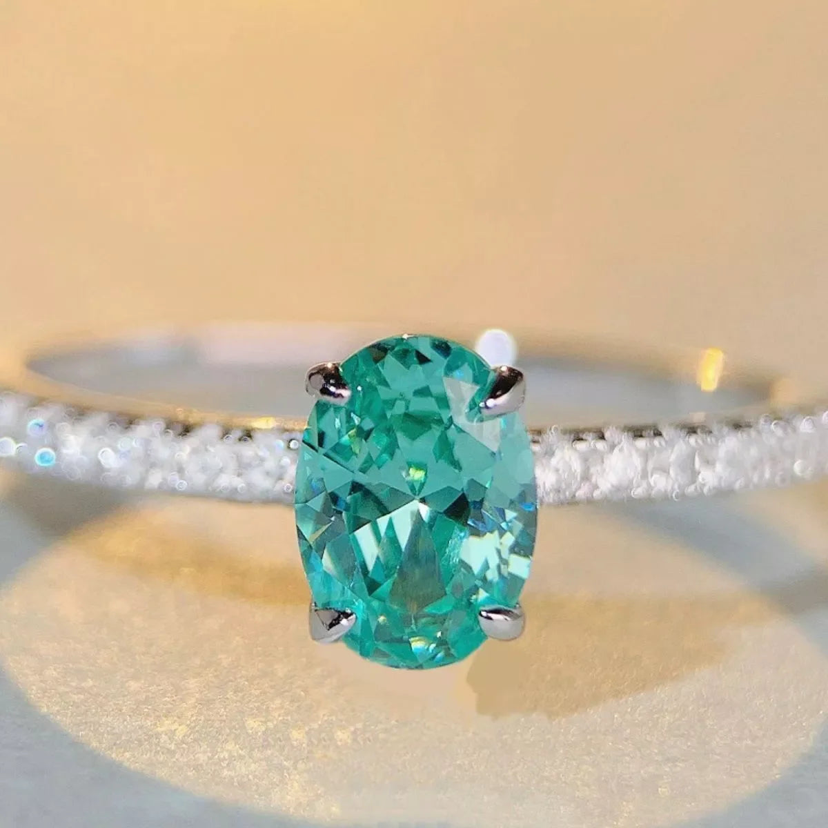 925 Sterling Silver Zircon Oval Ring