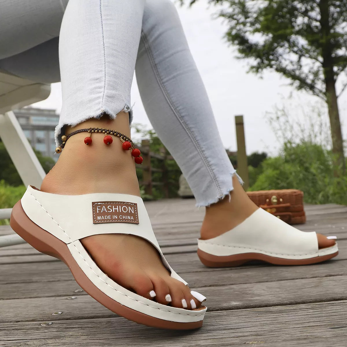 Toe Loop Flats Sandals