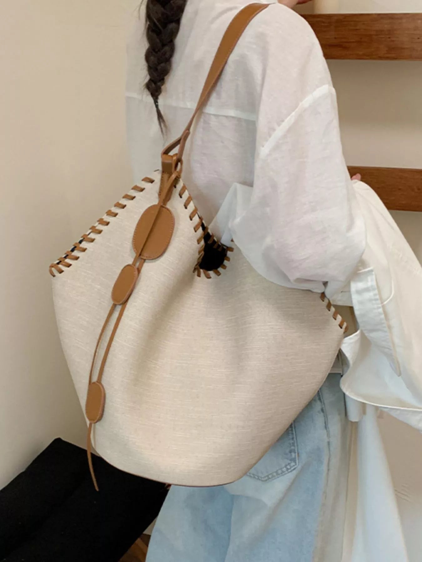 Casual Large Capacity Shoulder Bag