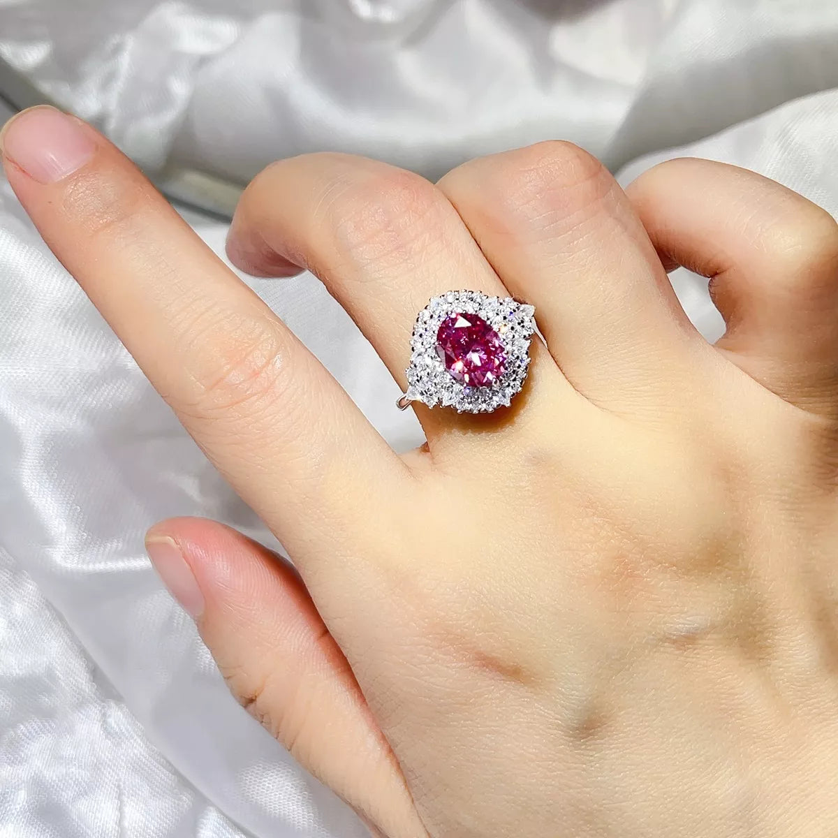 2 Carat Moissanite 925 Sterling Silver Ring