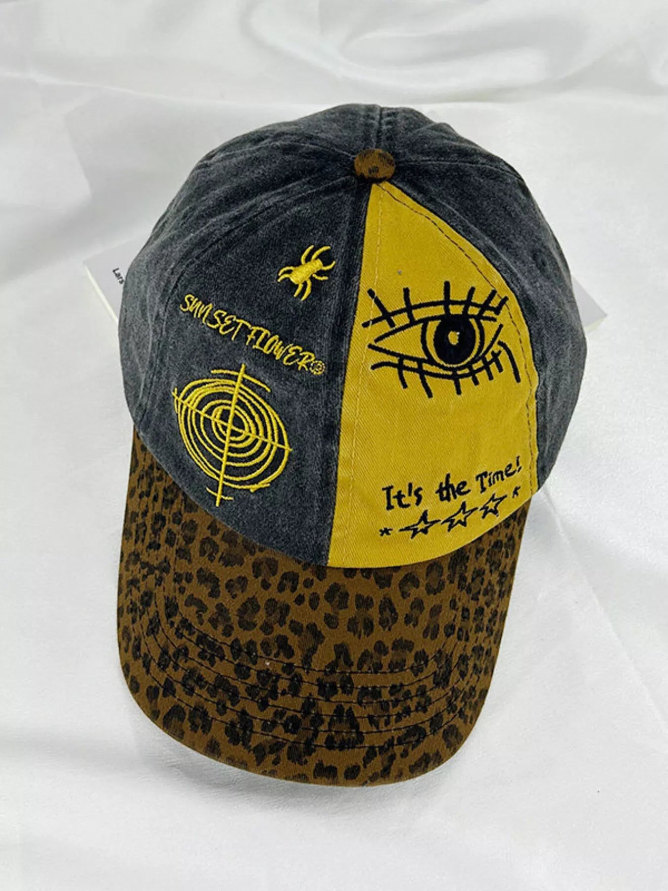 Printed Baseball Cap with Leopard Brim