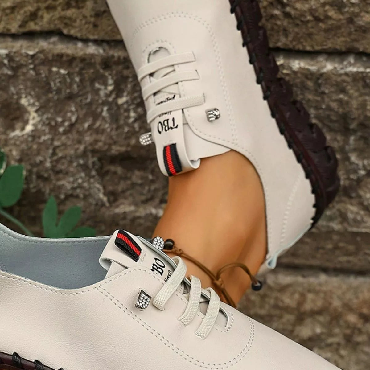 Round Toe Lace Up Sneakers