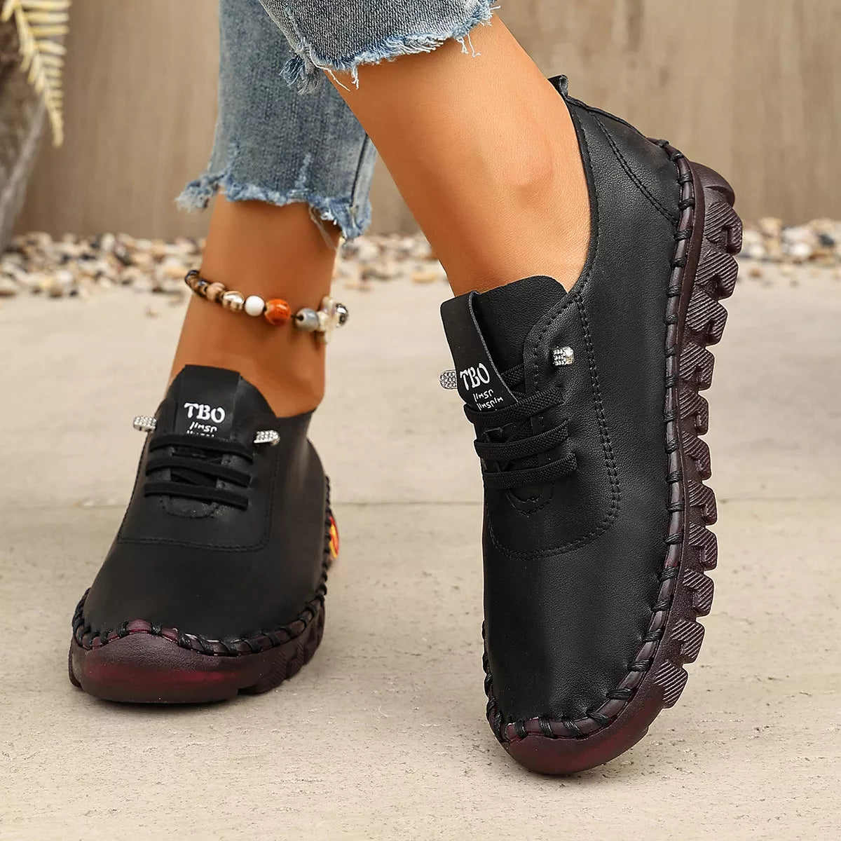 Round Toe Lace Up Sneakers
