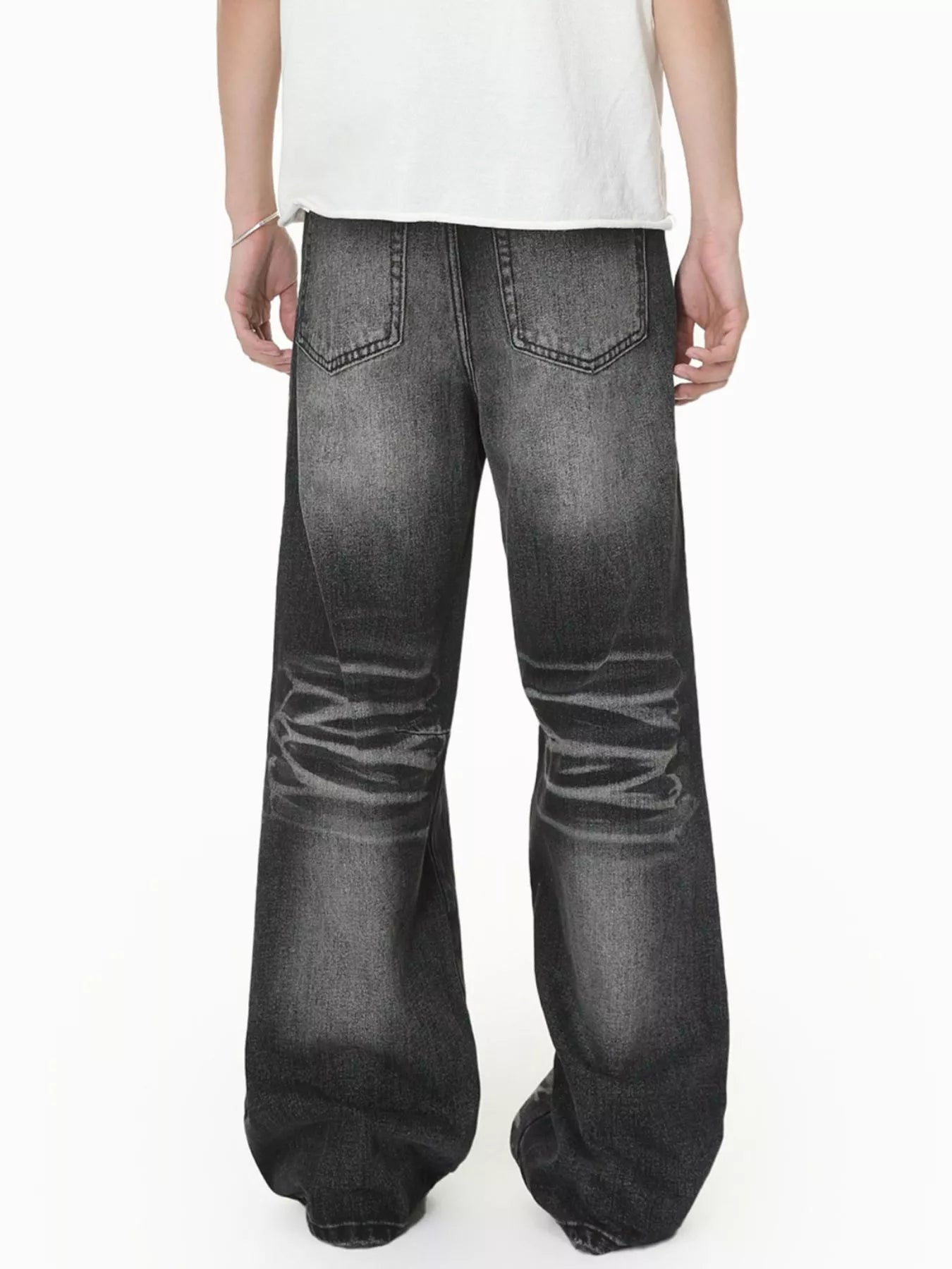 Men's Wide Leg Washed Jeans