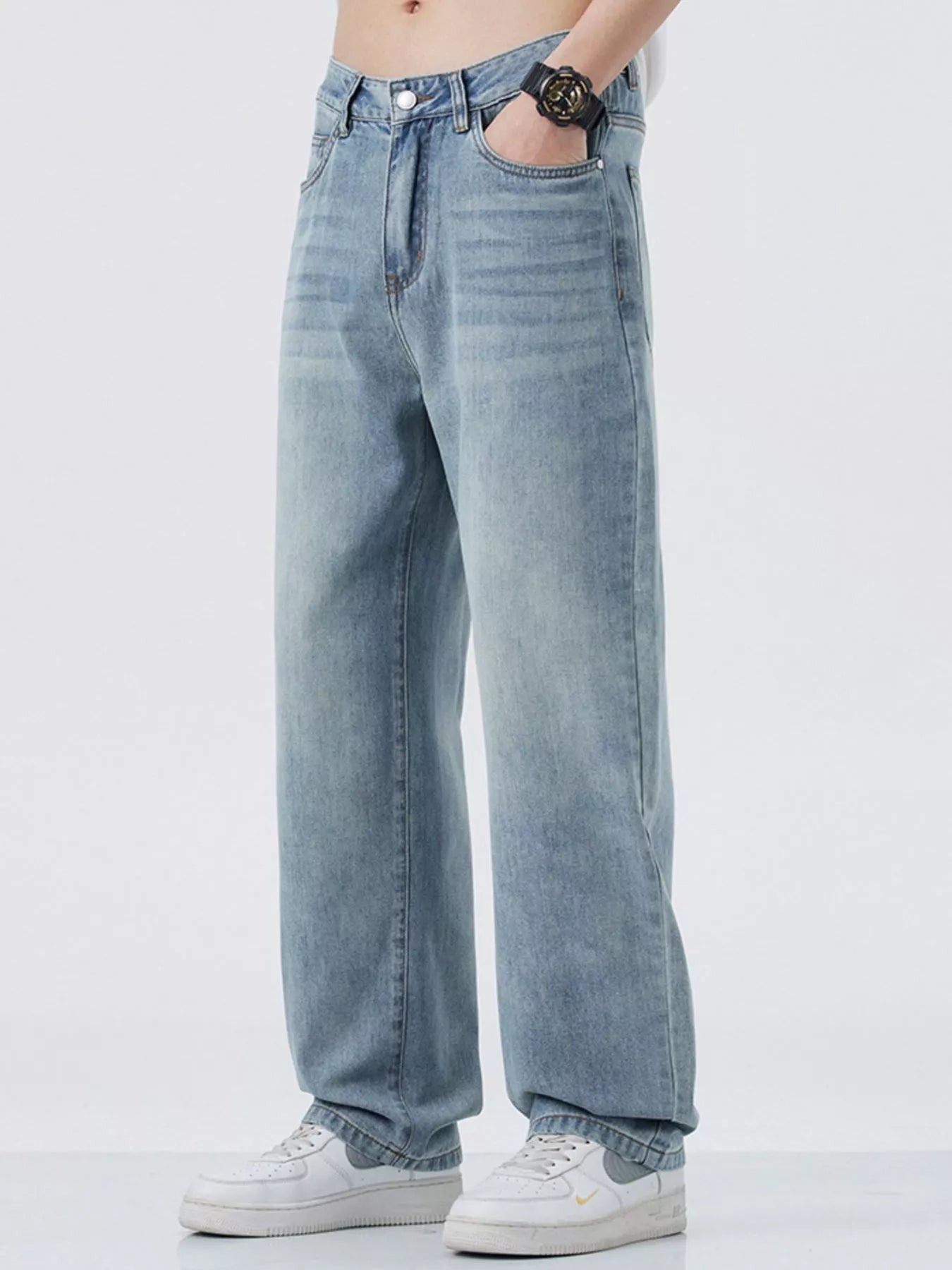 Men's Wide Leg Relaxed Fit Jeans