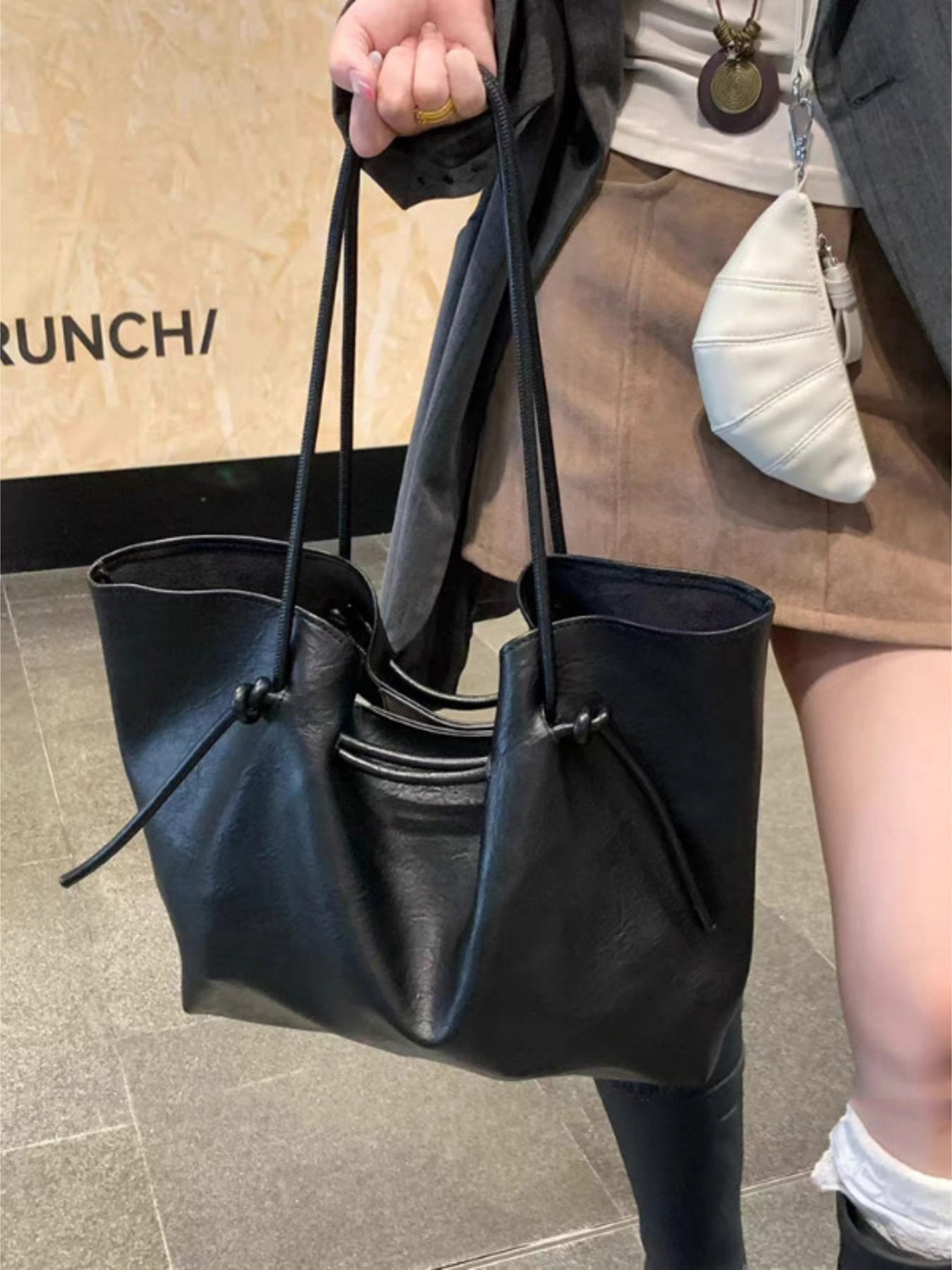 Knot-Detail Tote Bag