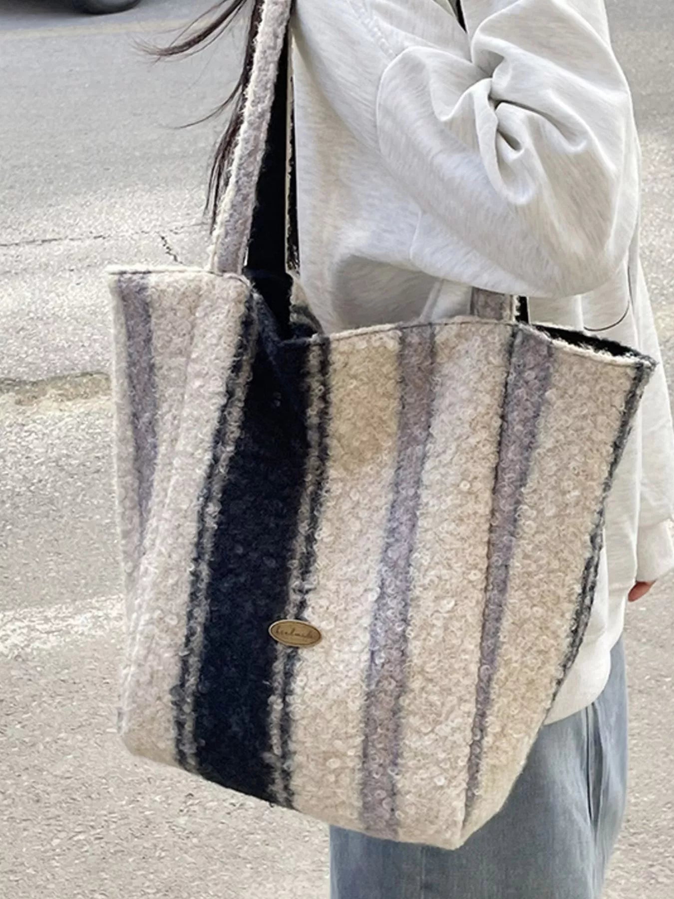 Lightweight Tote Bag