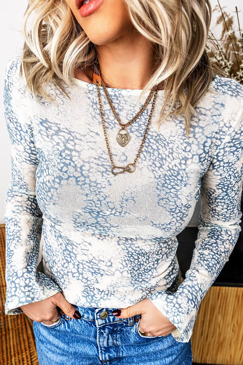 Long Sleeve Leopard Print Round Neck Sheath Top