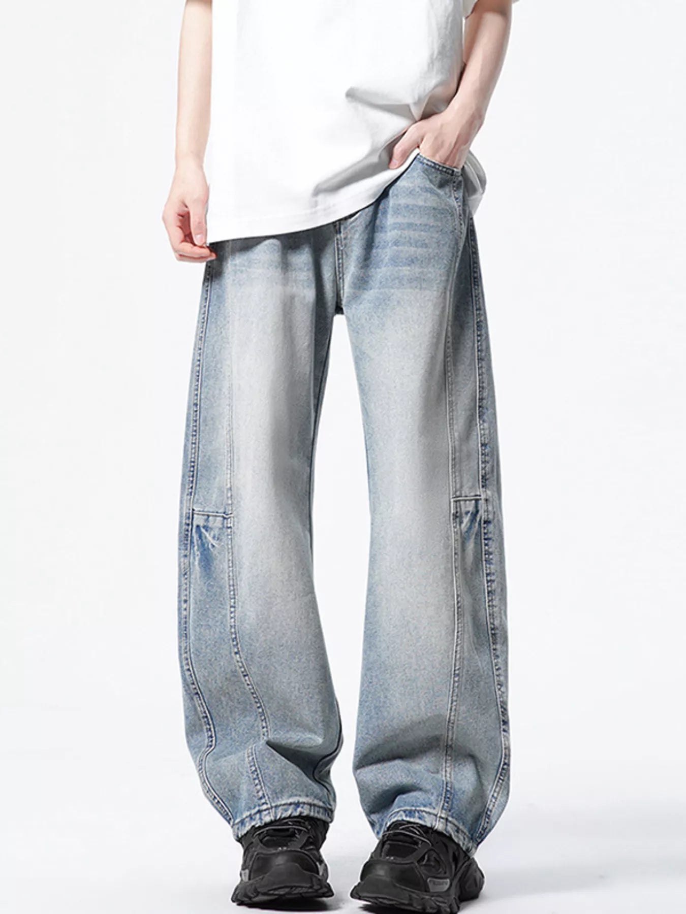 Men's Vintage Wash Wide Leg Jeans