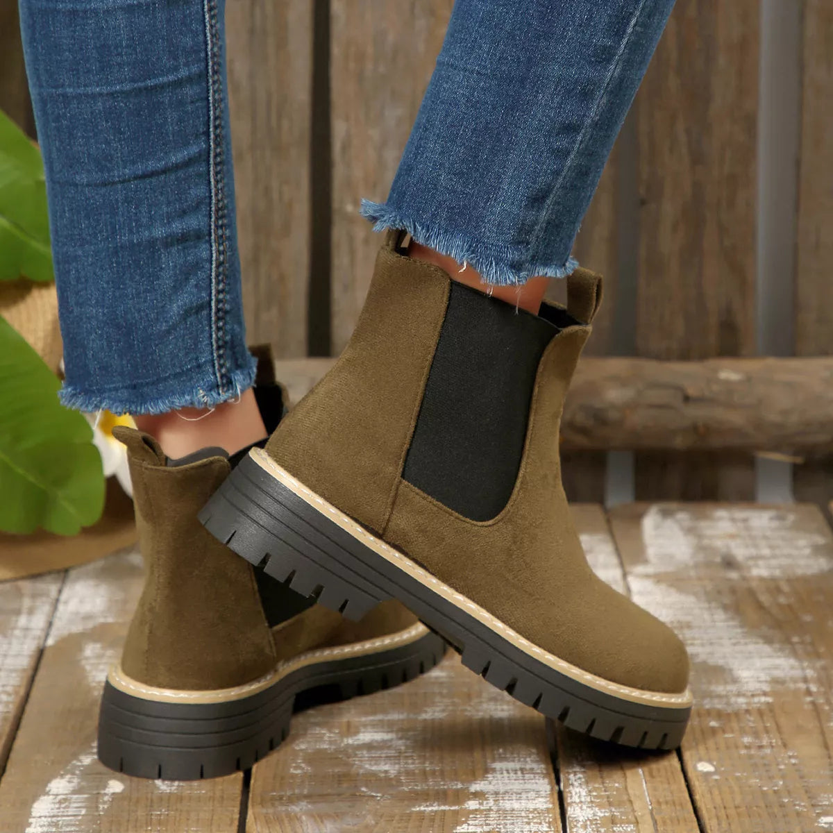 Round Toe Block Heels Boots