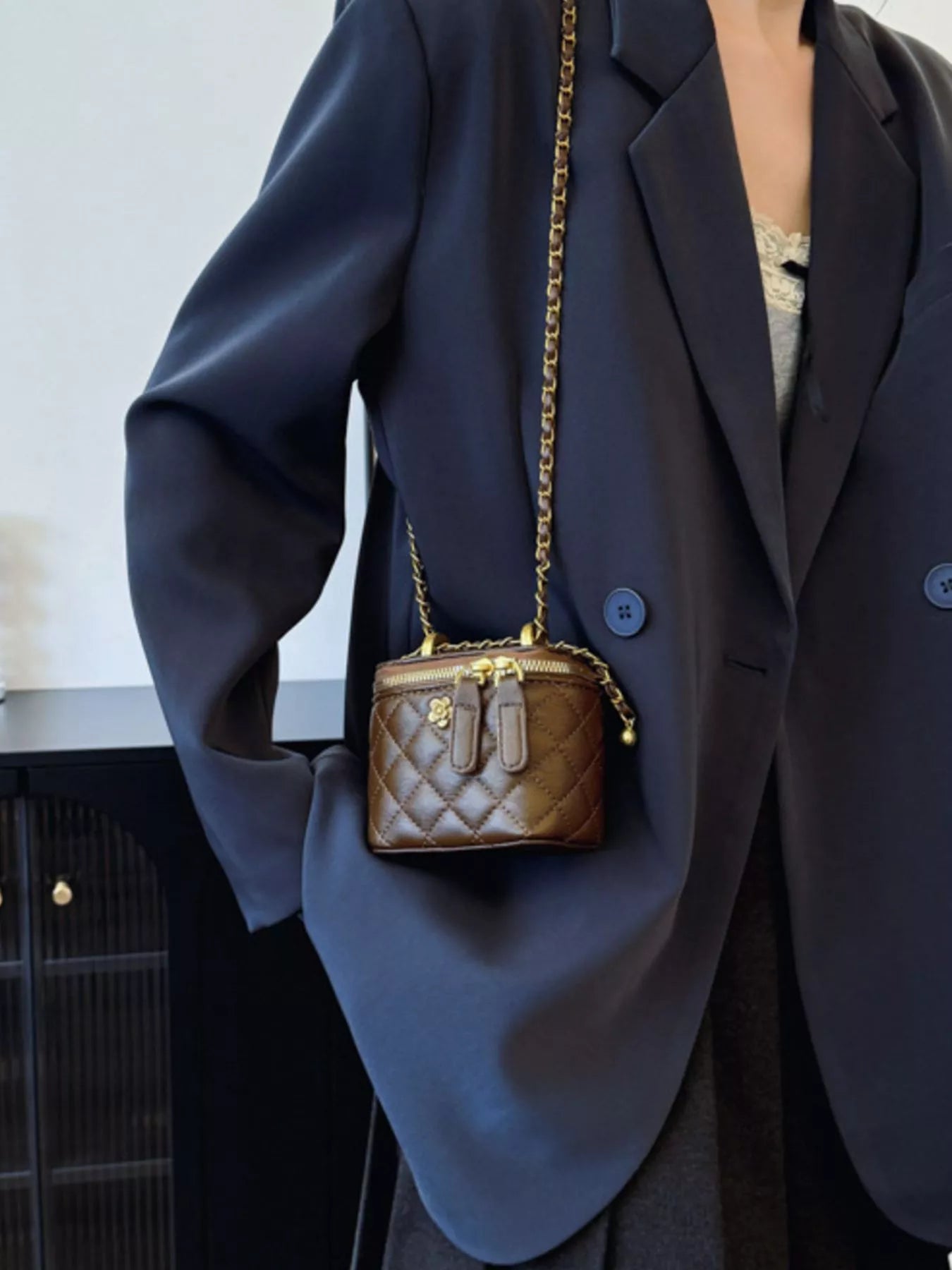 Quilted Chain Strap Crossbody Bag