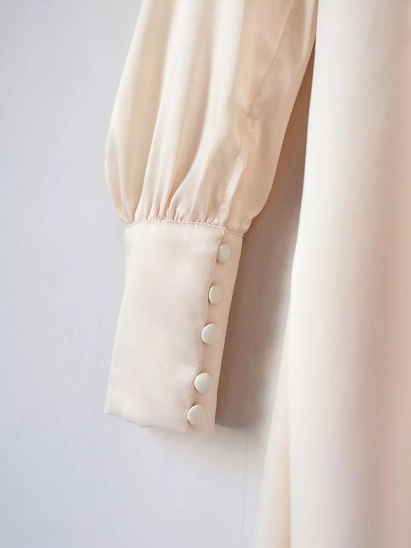 V-Neck Lantern Sleeve Midi Dress