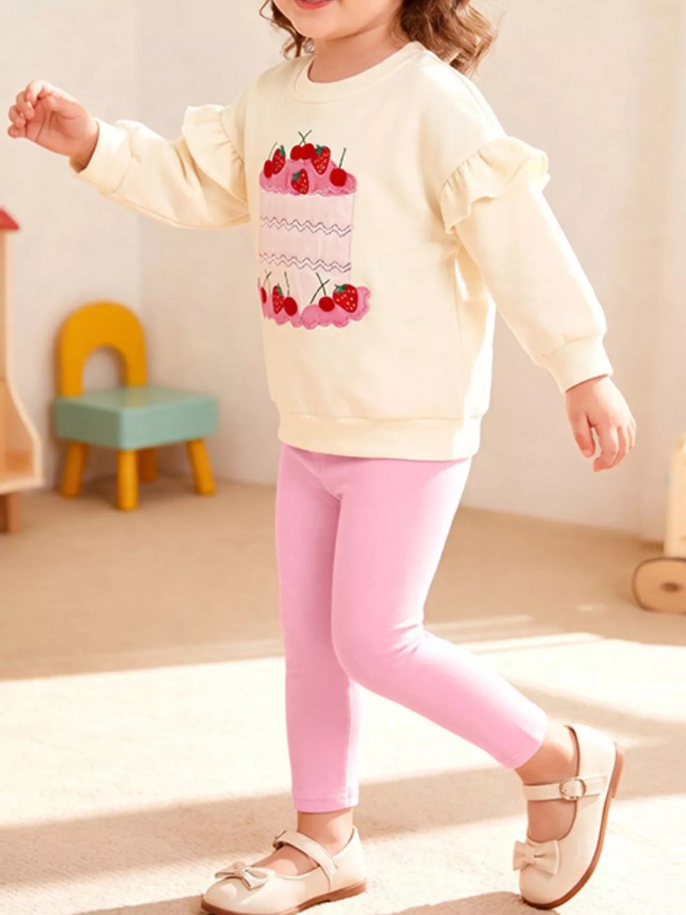 Children's Sweet Strawberry Cake Sweatshirt and Leggings Set