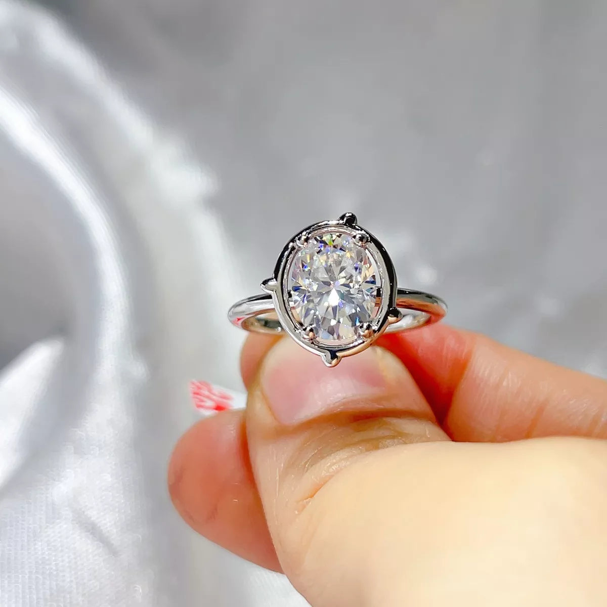 2 Carat 925 Sterling Silver Moissanite Ring