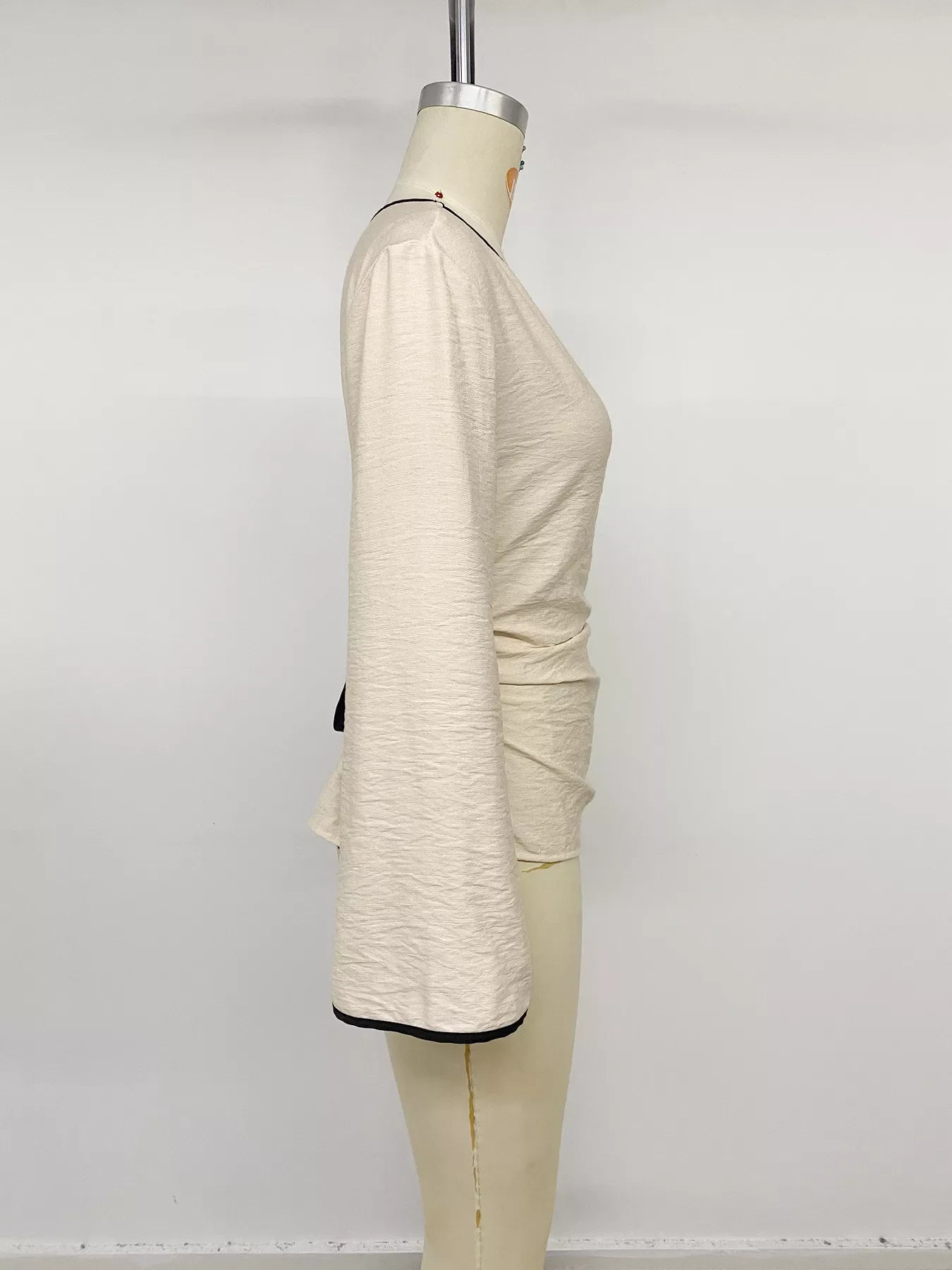 Contrast Trim Flare Sleeve Blouse