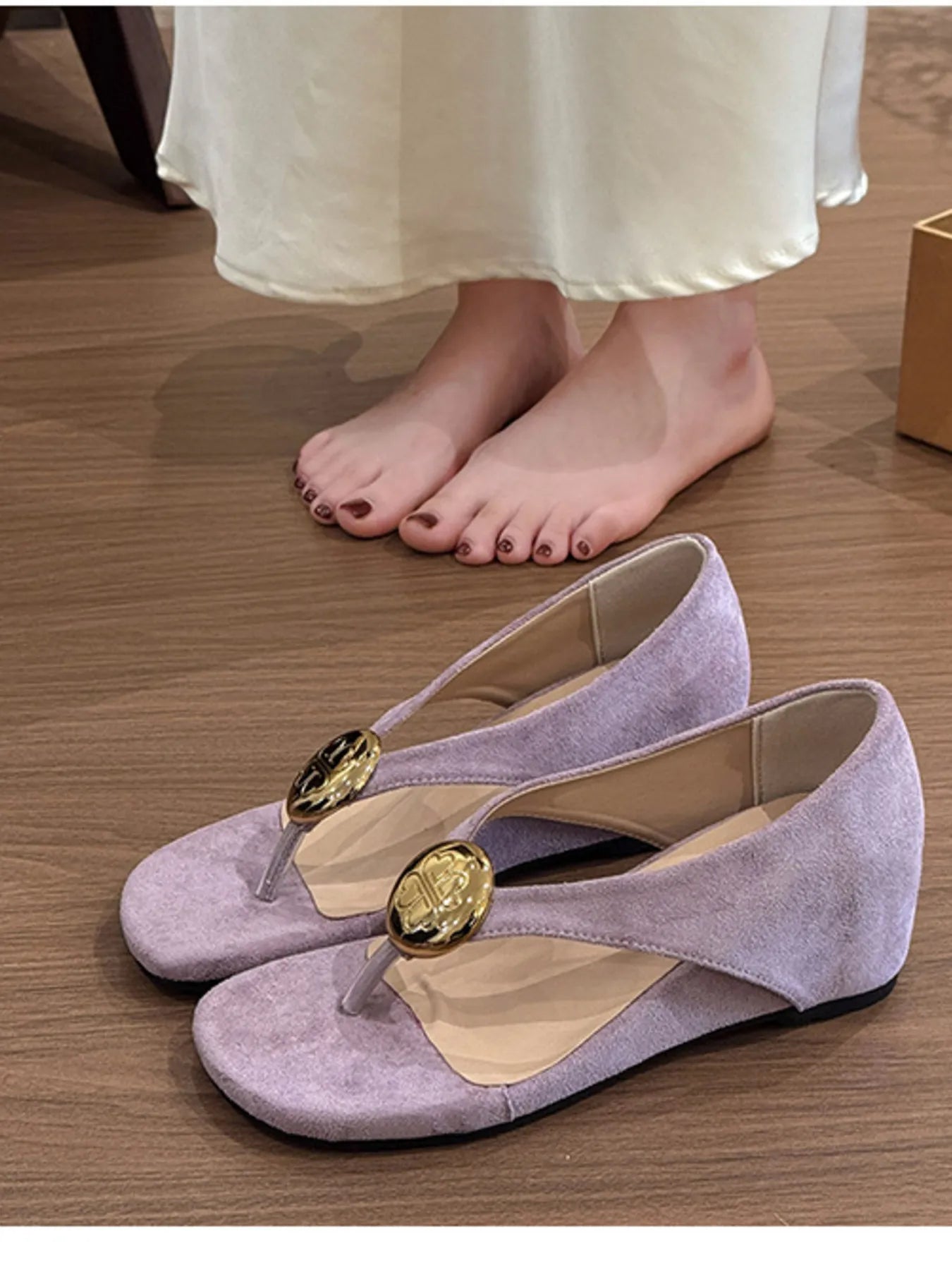 Toe Post Wedge Sandals