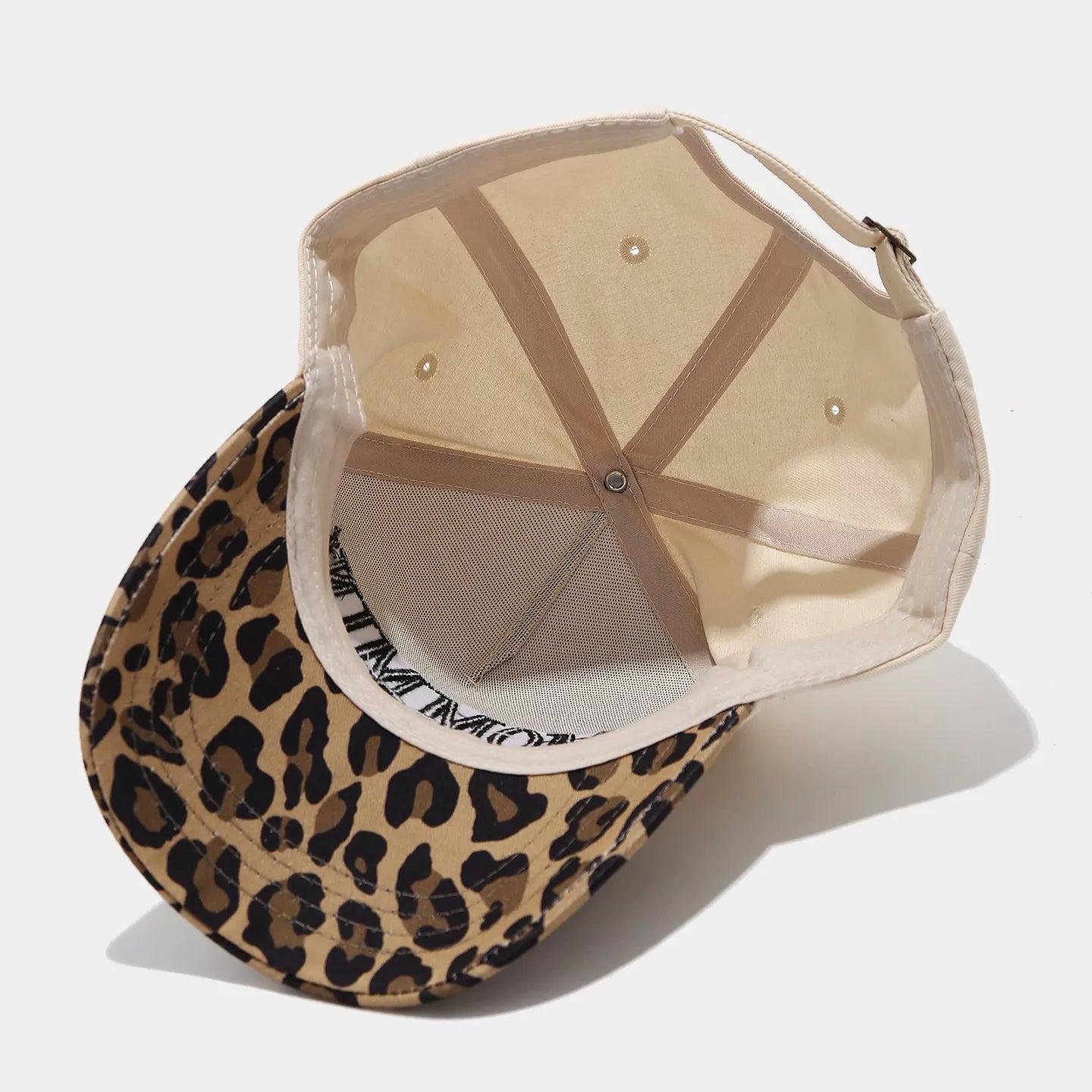 Leopard Embroidered Slogan Baseball Cap