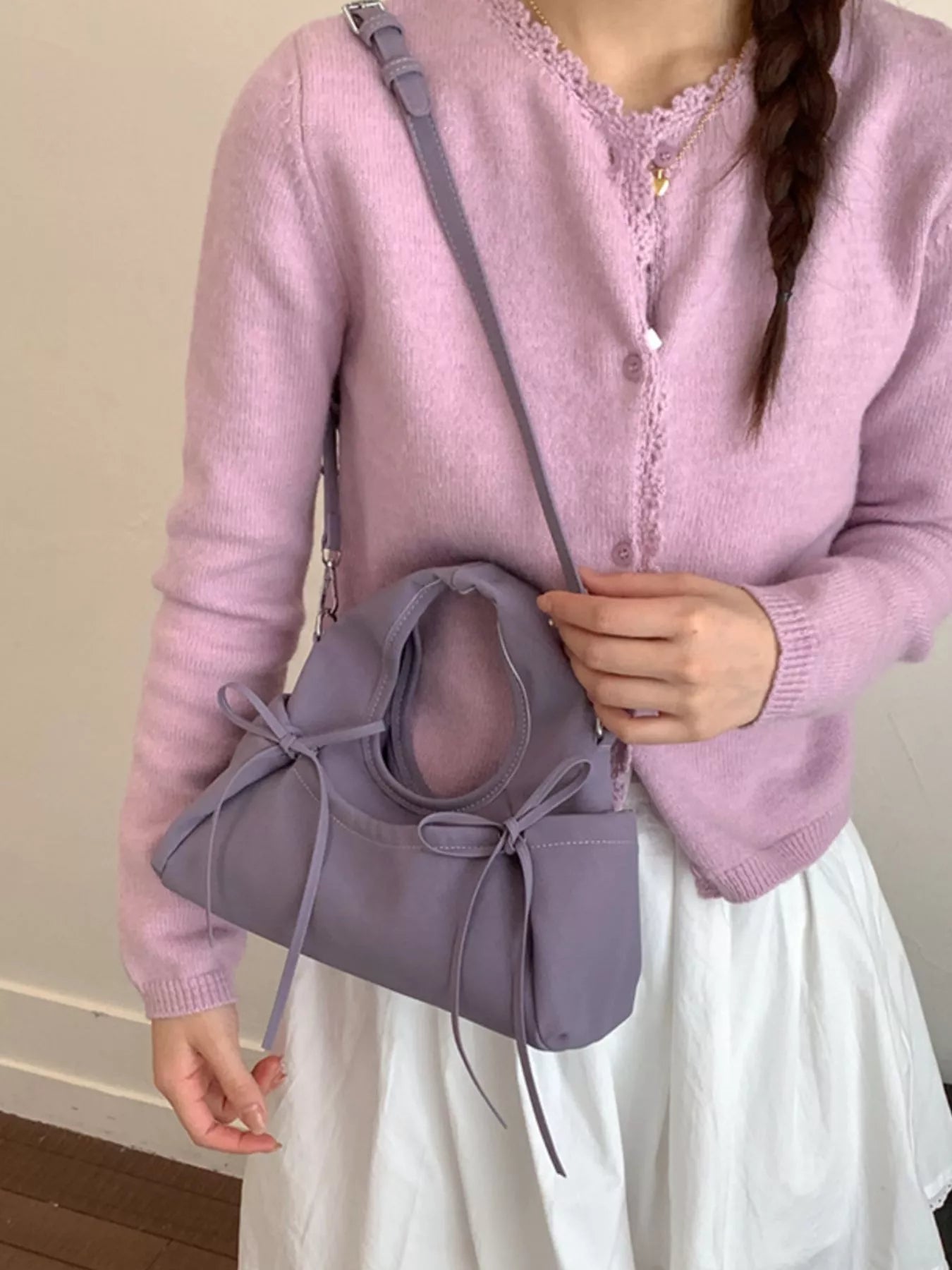 Bow Detail Crossbody Bag