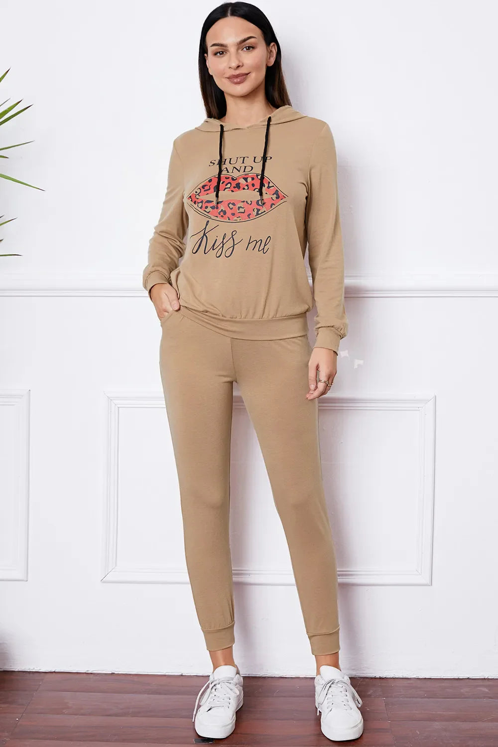 SHUT UP AND KISS ME Lip Graphic Hooded Top and Drawstring Pants Set