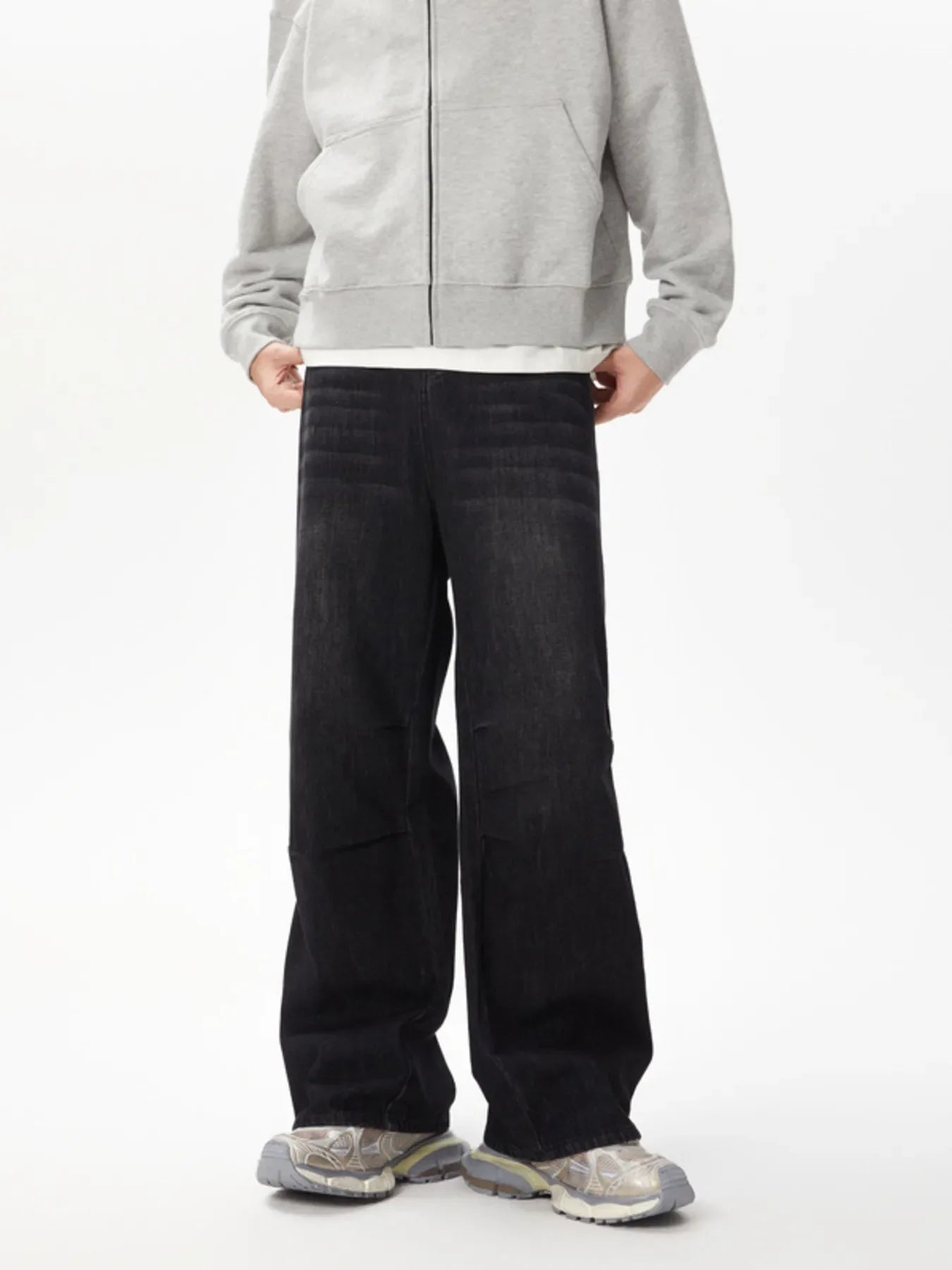 Men's Relaxed Fit Wide Leg Jeans