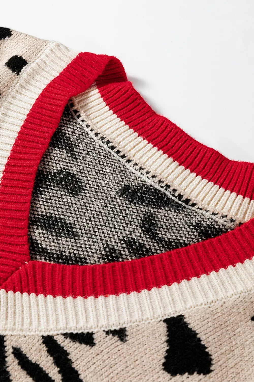 Leopard Pattern V-Neck Contrast Rib Knitted Sweater