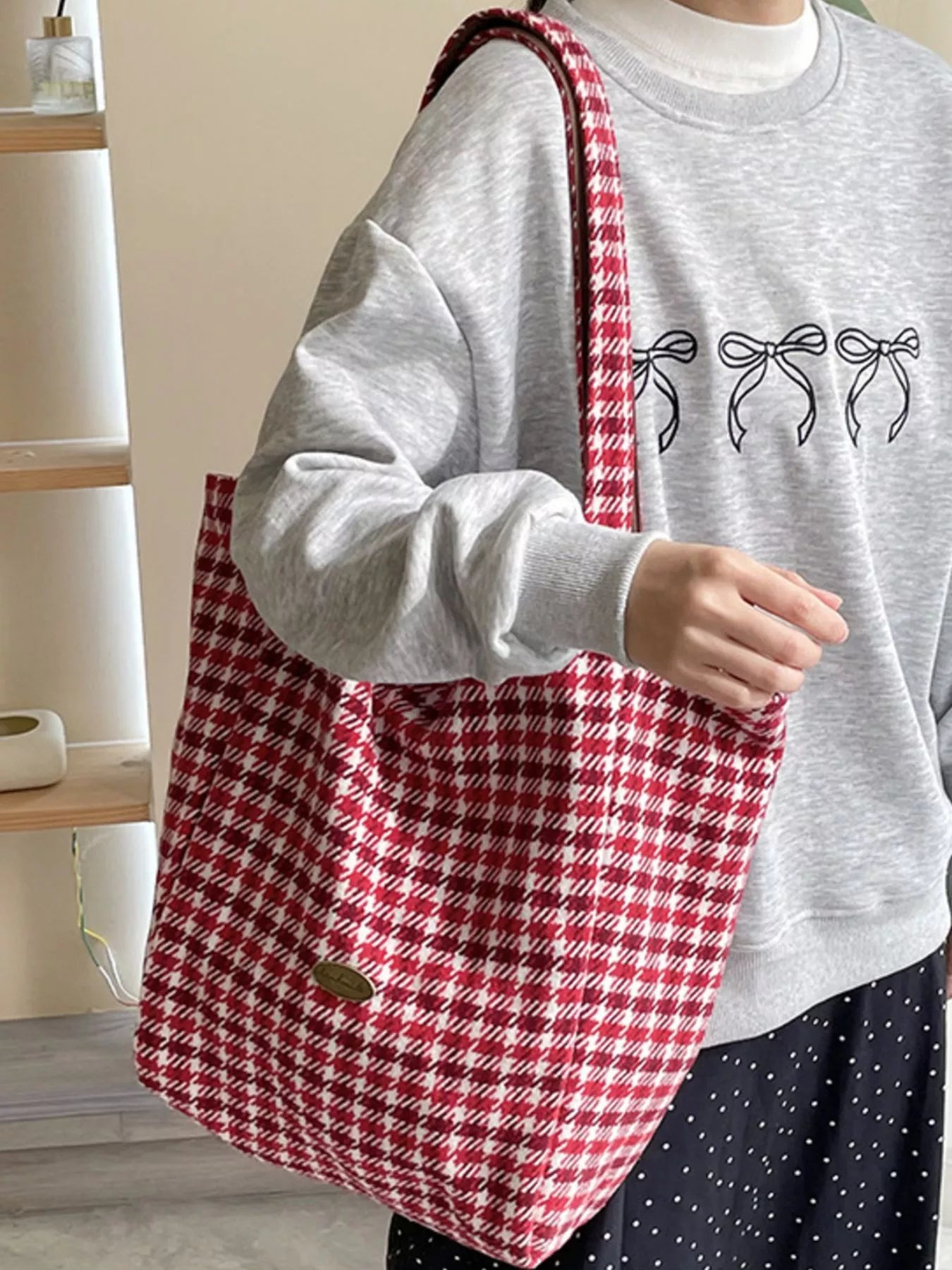 Lightweight Tote Bag