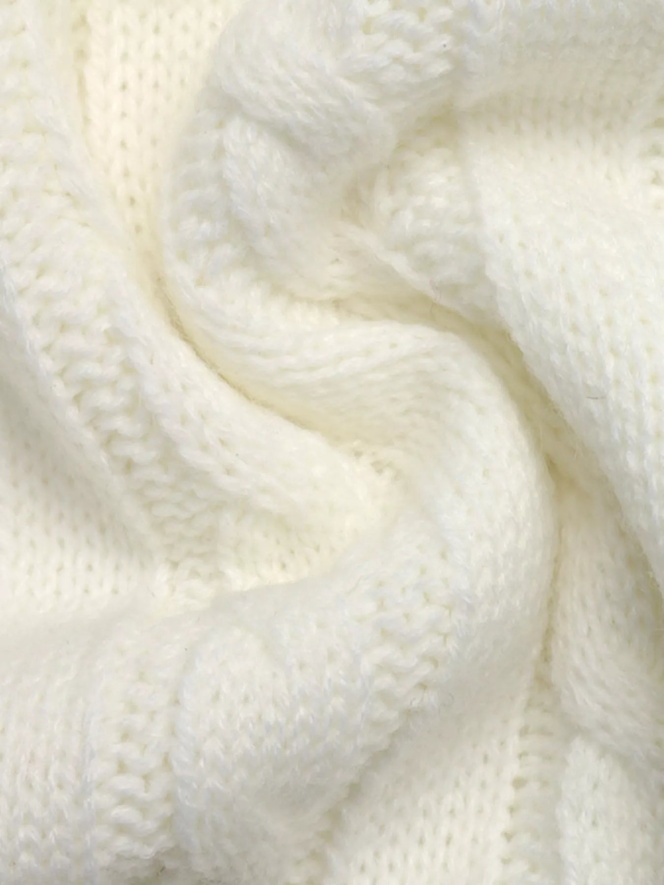 Cable Knit Long Sleeve Sweater