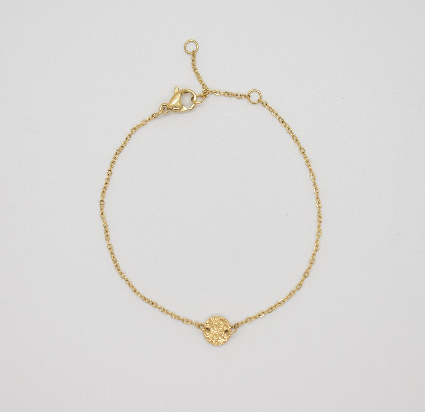 ZOE GOLD DAINTY DISC BRACELET